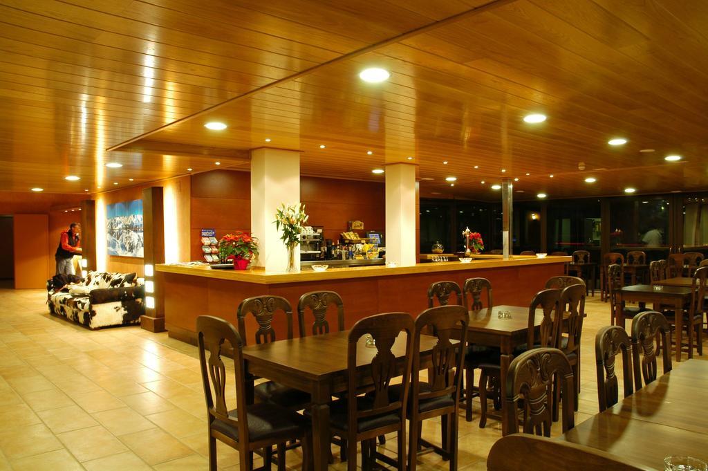 Hotel & Restaurante Pena Arrós Buitenkant foto